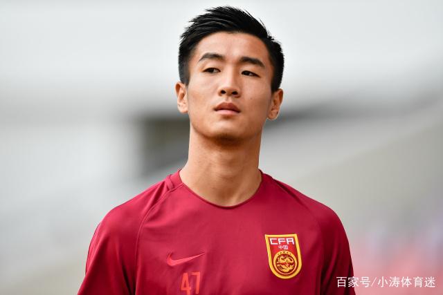 维尼修斯续约难题：薪资争议与前景考量